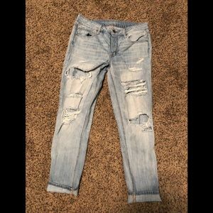 American Eagle LONG Boyfriend ripped jeans